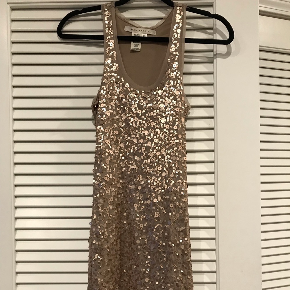 MAX STUDIO peach sequin midi dress